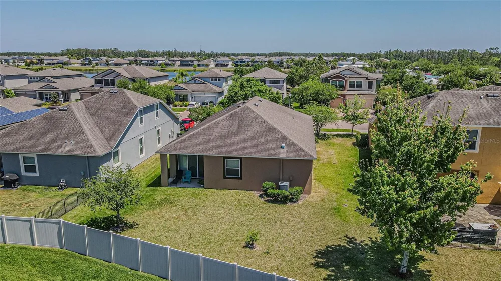 1667 NATURE VIEW DRIVE Lutz, FL 33558