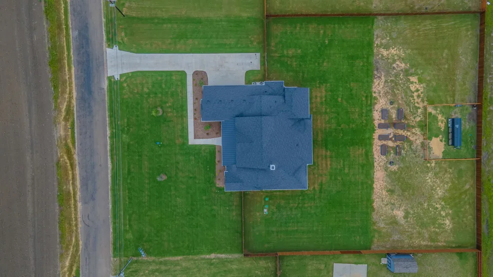 16833 Chapel Road Lorena, TX 76655