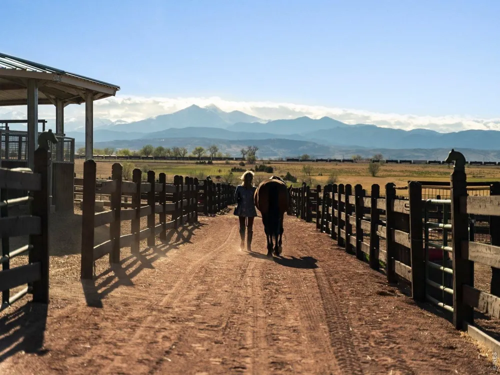 15383 E County Line Road Berthoud, CO 80513