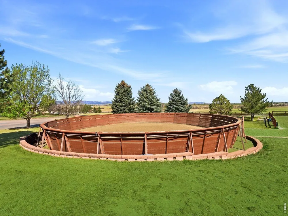 15383 E County Line Road Berthoud, CO 80513