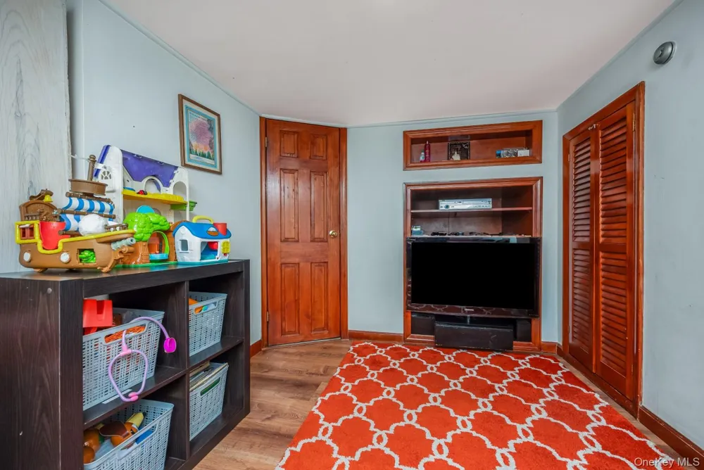 88-68 Commonwealth Boulevard Bellerose, NY 11426