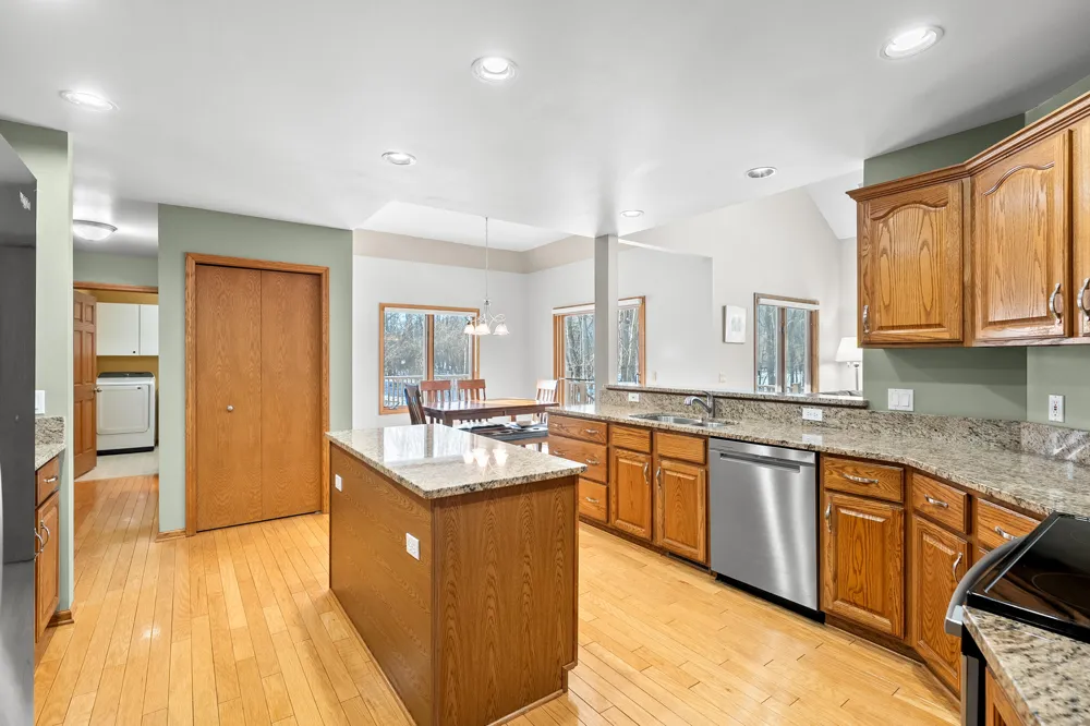 6147 Autumn Ridge Richland, MI 49083