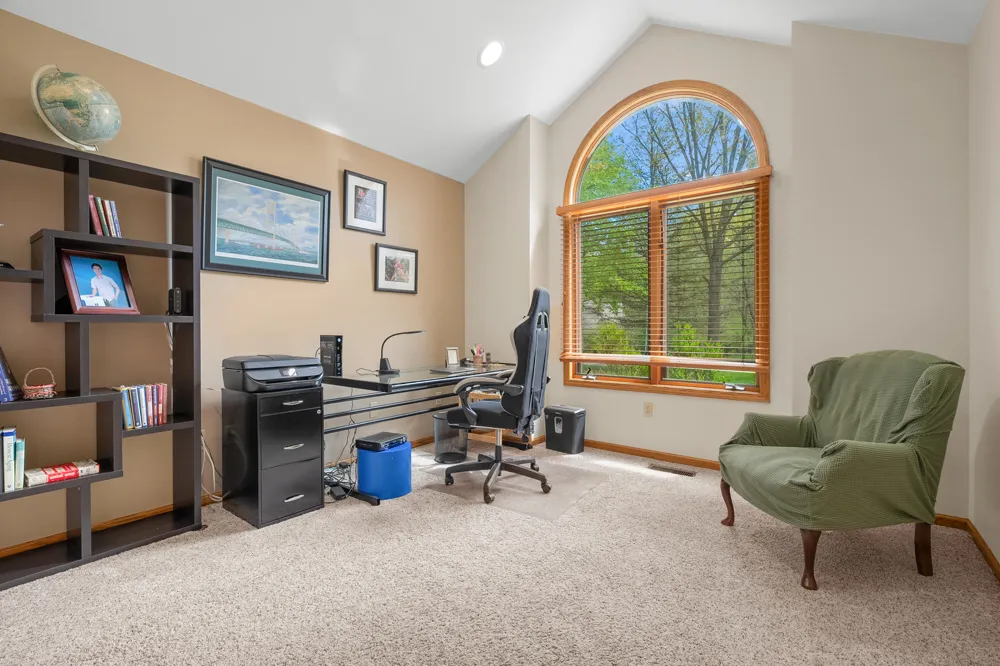6147 Autumn Ridge Richland, MI 49083