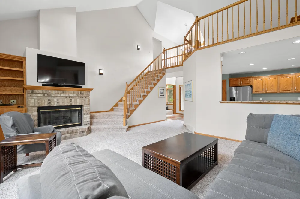 6147 Autumn Ridge Richland, MI 49083