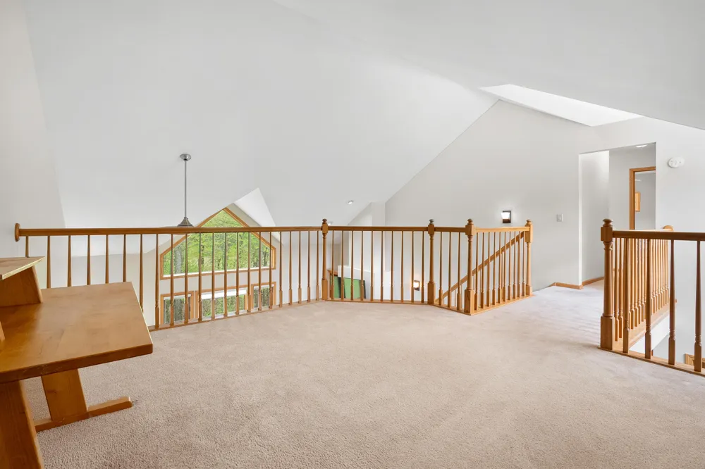 6147 Autumn Ridge Richland, MI 49083