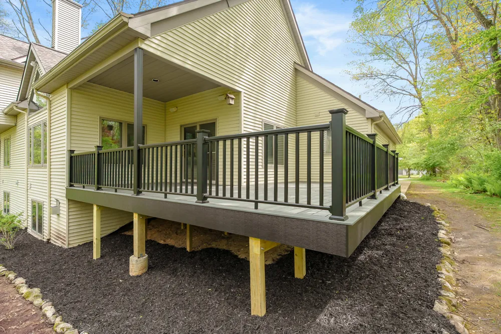 6147 Autumn Ridge Richland, MI 49083