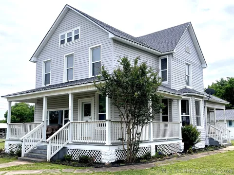 70 E Washington Avenue