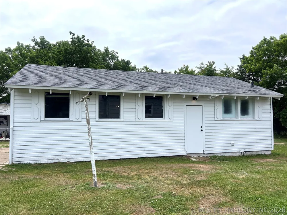 70 E Washington Avenue Krebs, OK 74554