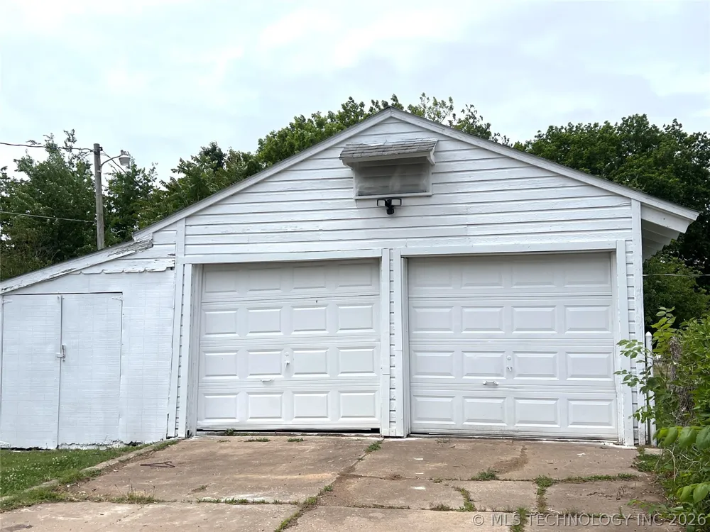 70 E Washington Avenue Krebs, OK 74554