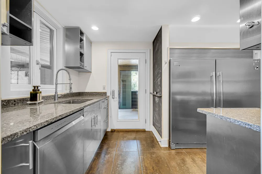 12 Ridge Drive Dune Acres, IN 46304