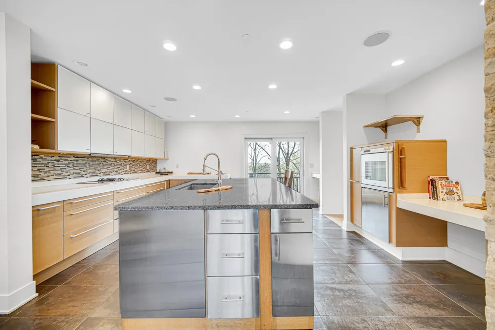 12 Ridge Drive Dune Acres, IN 46304