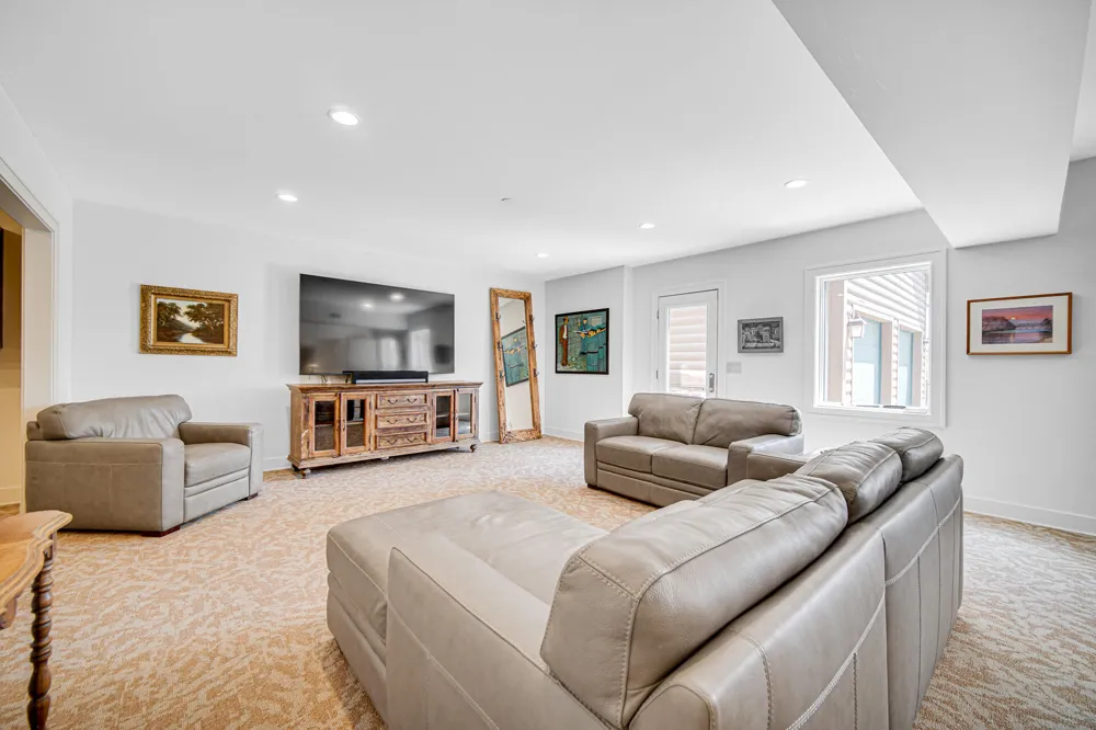 12 Ridge Drive Dune Acres, IN 46304