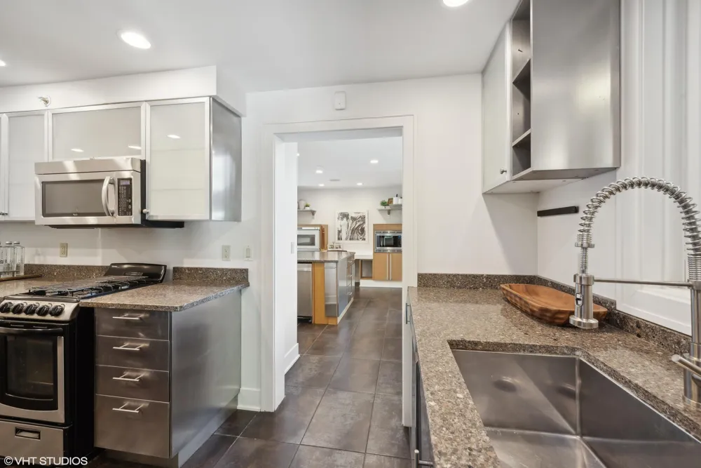 12 Ridge Drive Dune Acres, IN 46304