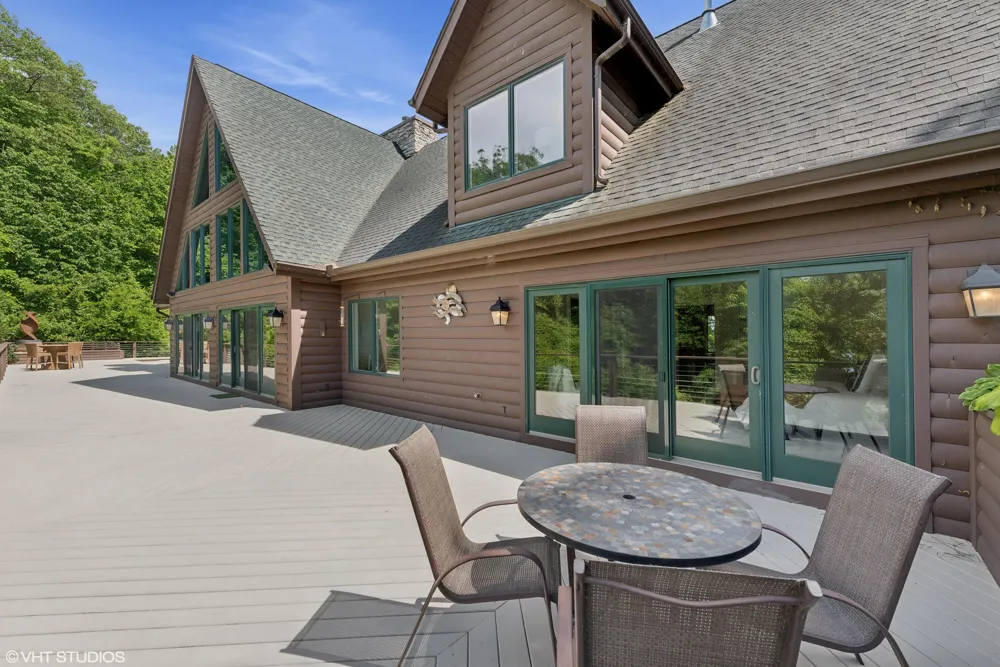 12 Ridge Drive Dune Acres, IN 46304
