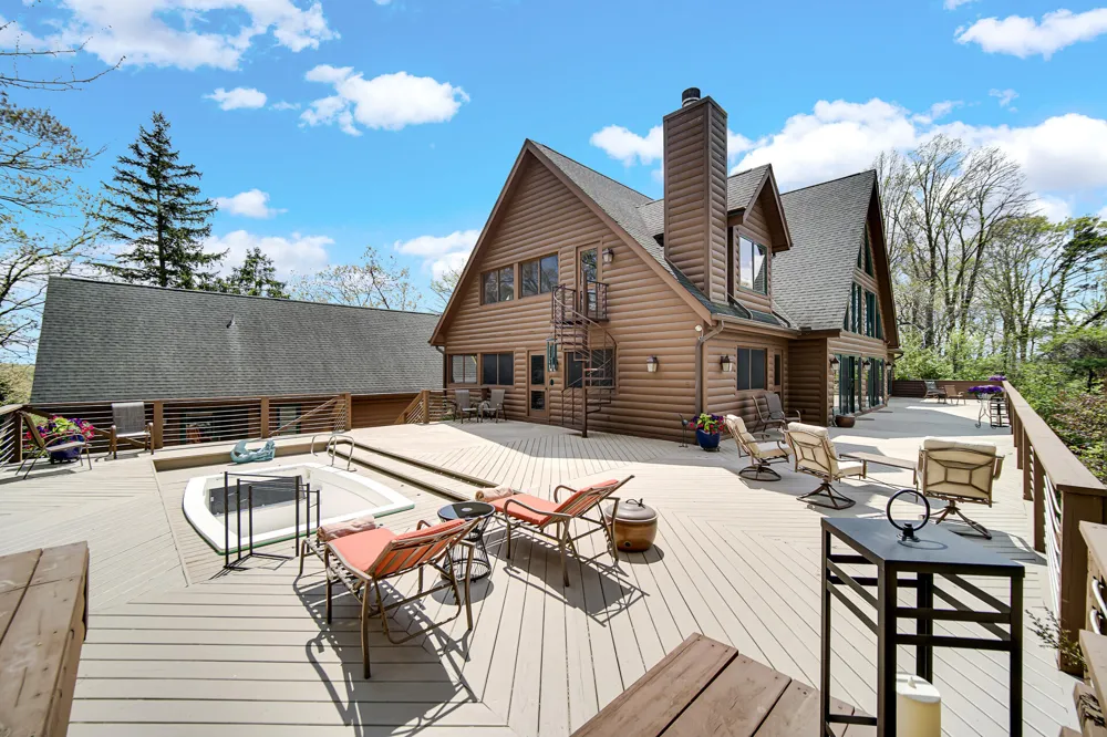 12 Ridge Drive Dune Acres, IN 46304