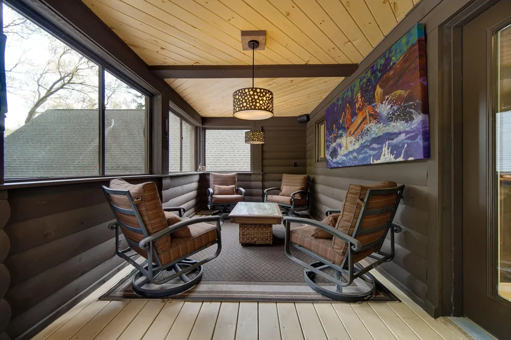 12 Ridge Drive Dune Acres, IN 46304