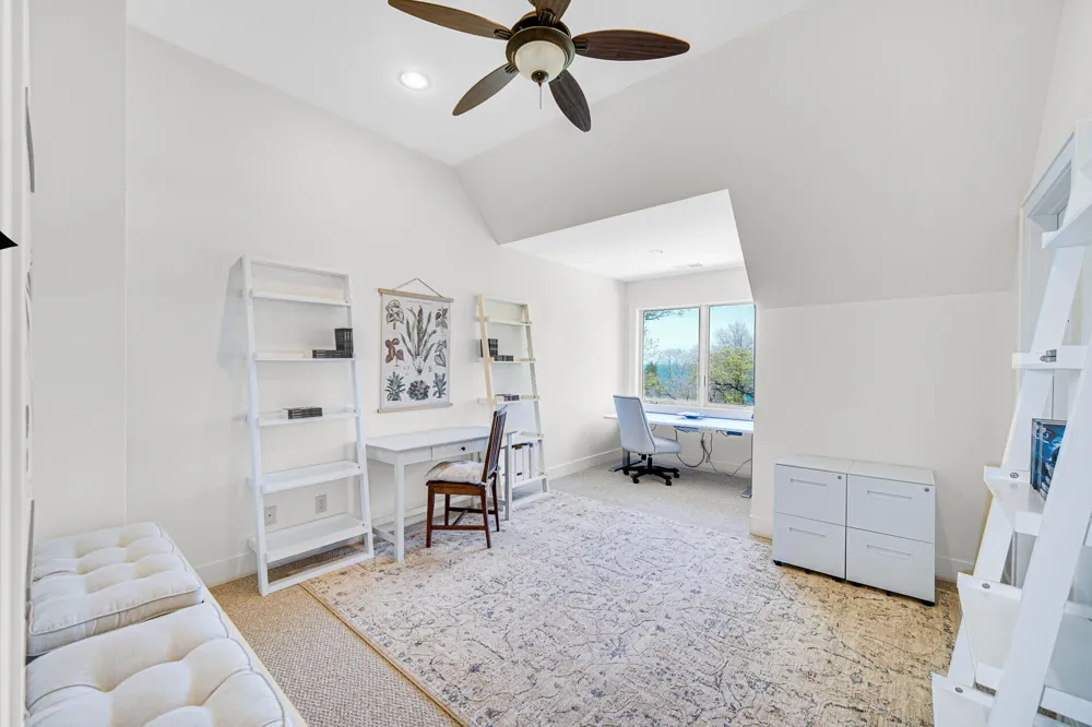 12 Ridge Drive Dune Acres, IN 46304