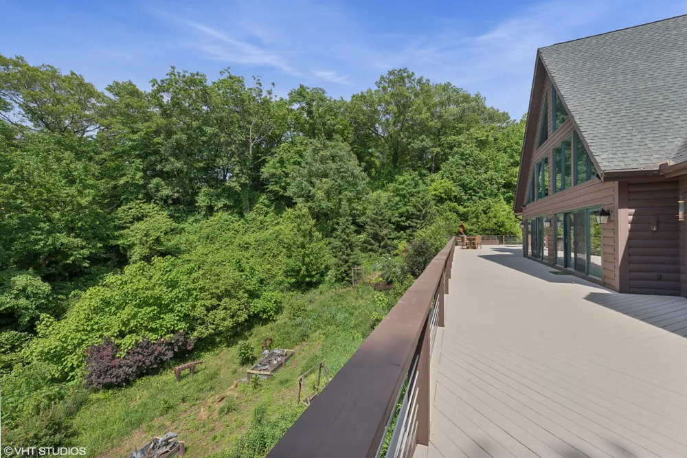 12 Ridge Drive Dune Acres, IN 46304