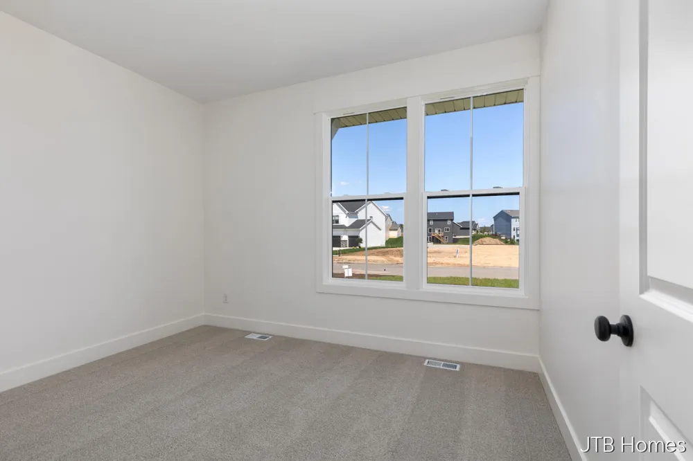 6612 Inwood Ridge Drive NE Rockford, MI 49341