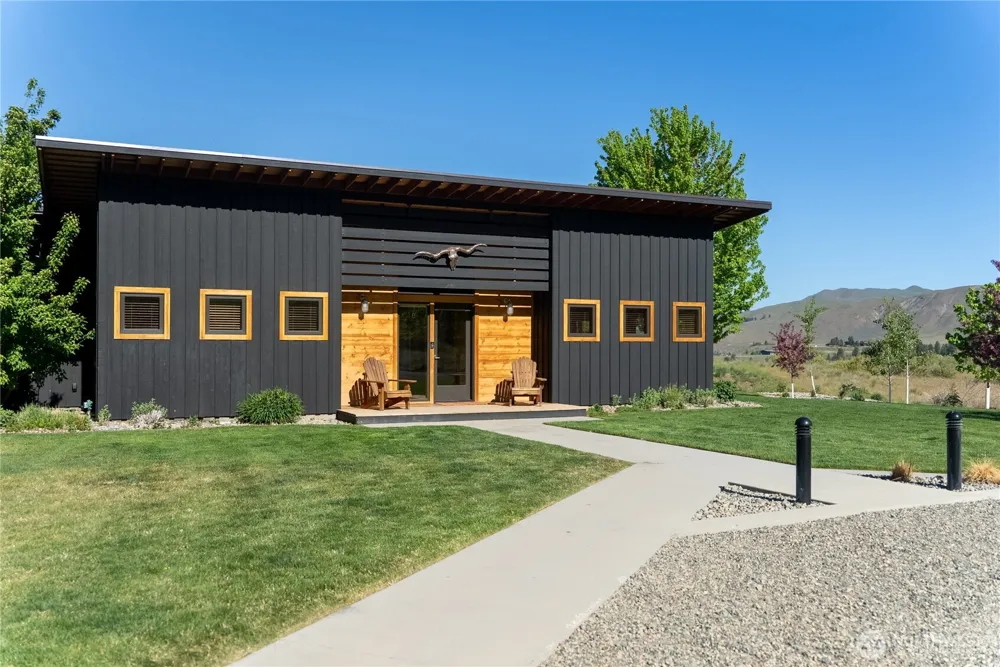 48 Thurlow Road Twisp, WA 98856