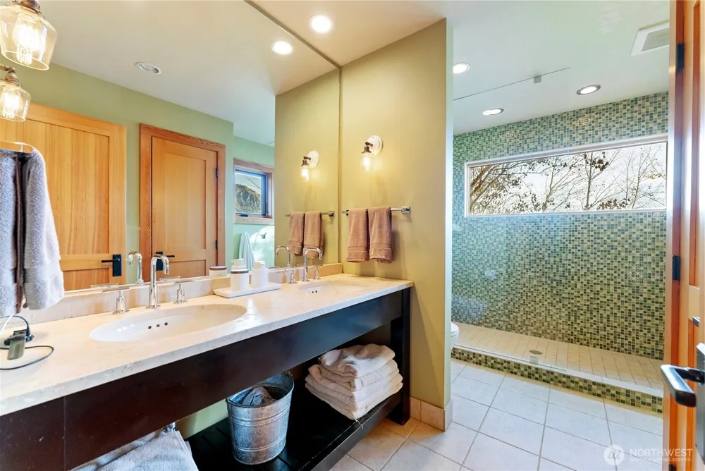 48 Thurlow Road Twisp, WA 98856