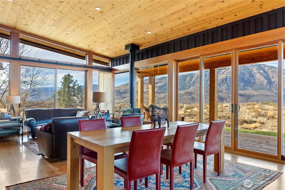 48 Thurlow Road Twisp, WA 98856