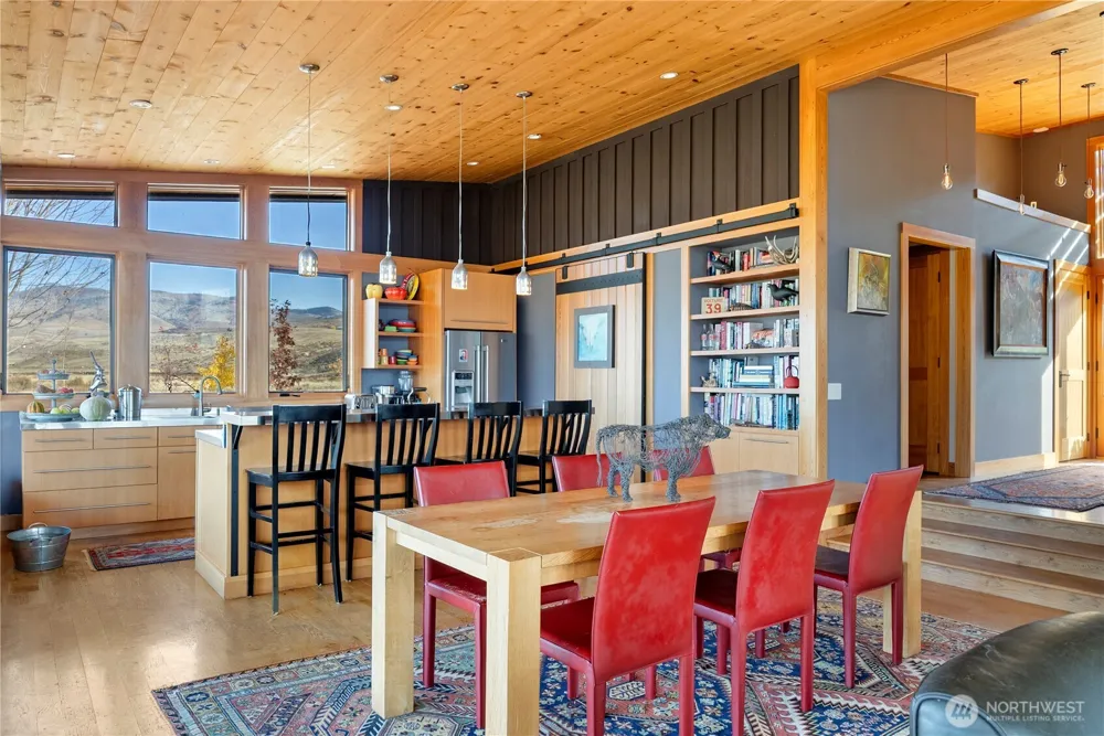 48 Thurlow Road Twisp, WA 98856