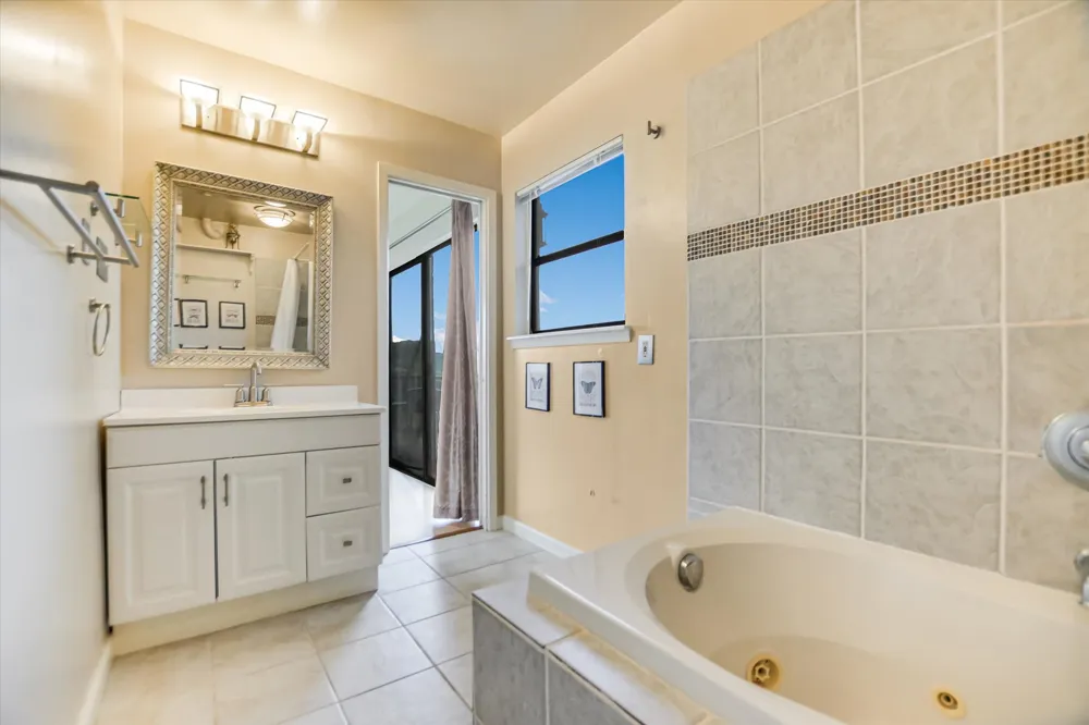 5500 Blueridge Court Austin, TX 78731