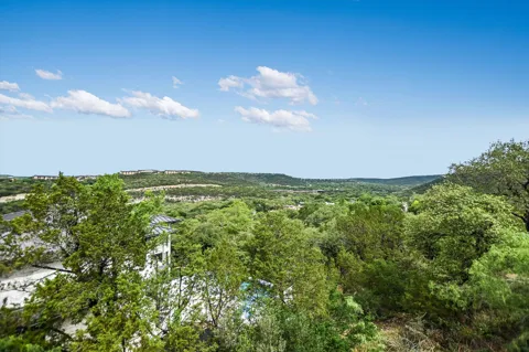 5500 Blueridge Court