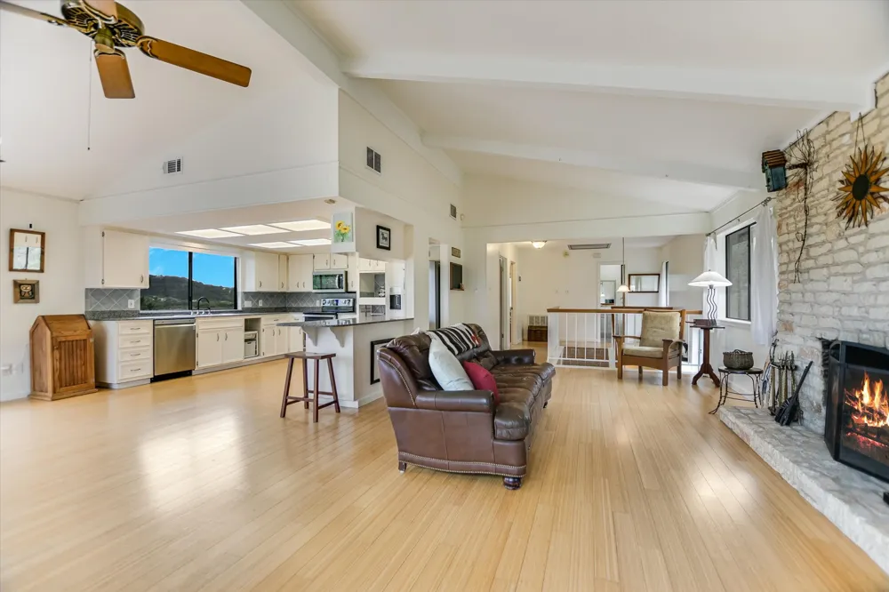 5500 Blueridge Court Austin, TX 78731