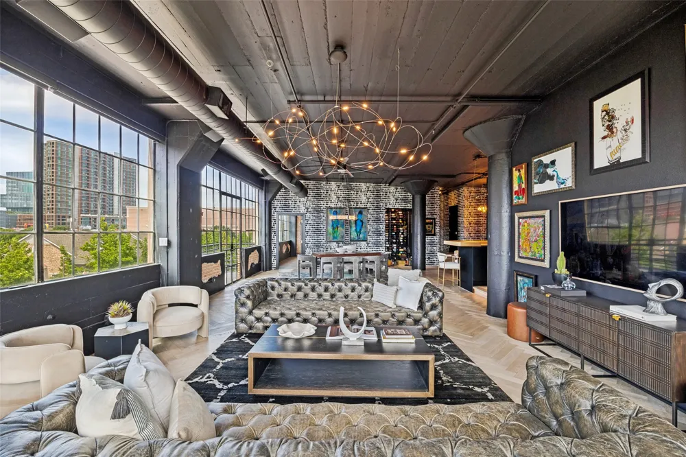 2220 Canton Street #401 Dallas, TX 75201