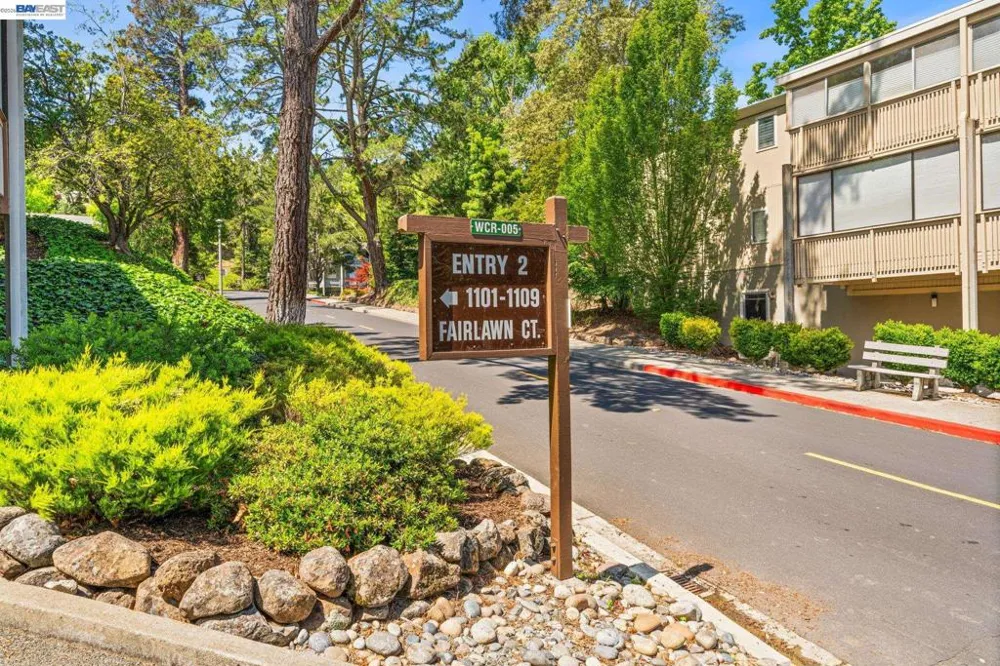 1101 Fairlawn Ct #4 Walnut Creek, CA 94595
