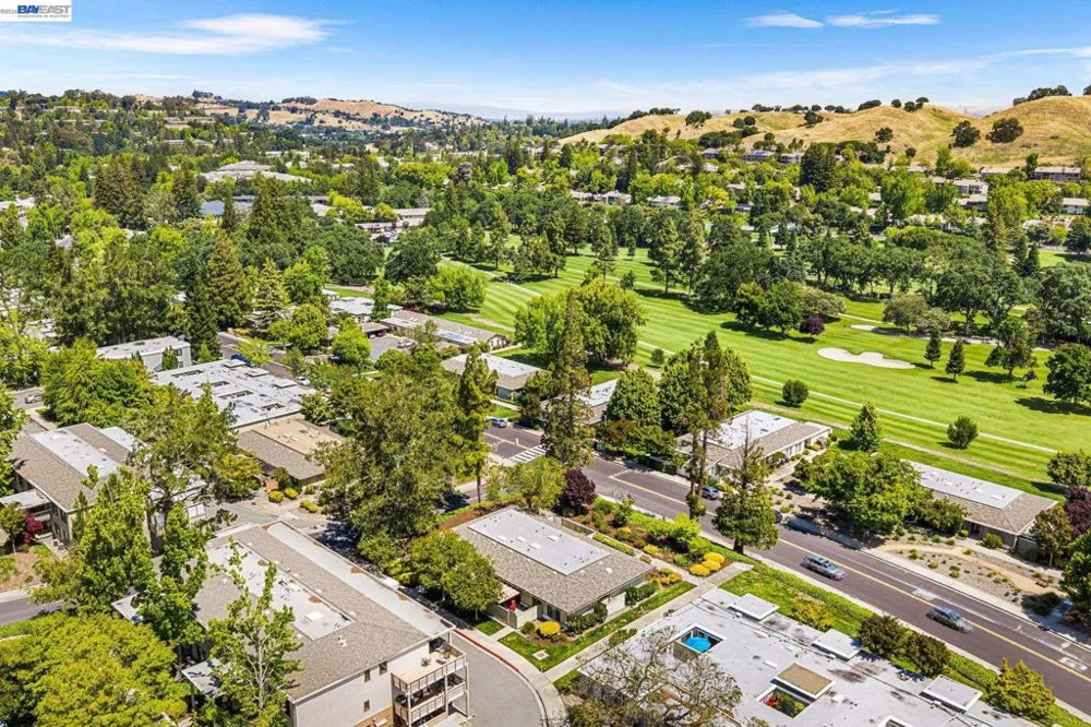 1101 Fairlawn Ct #4 Walnut Creek, CA 94595