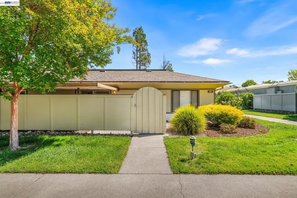 1101 Fairlawn Ct #4 Walnut Creek, CA 94595