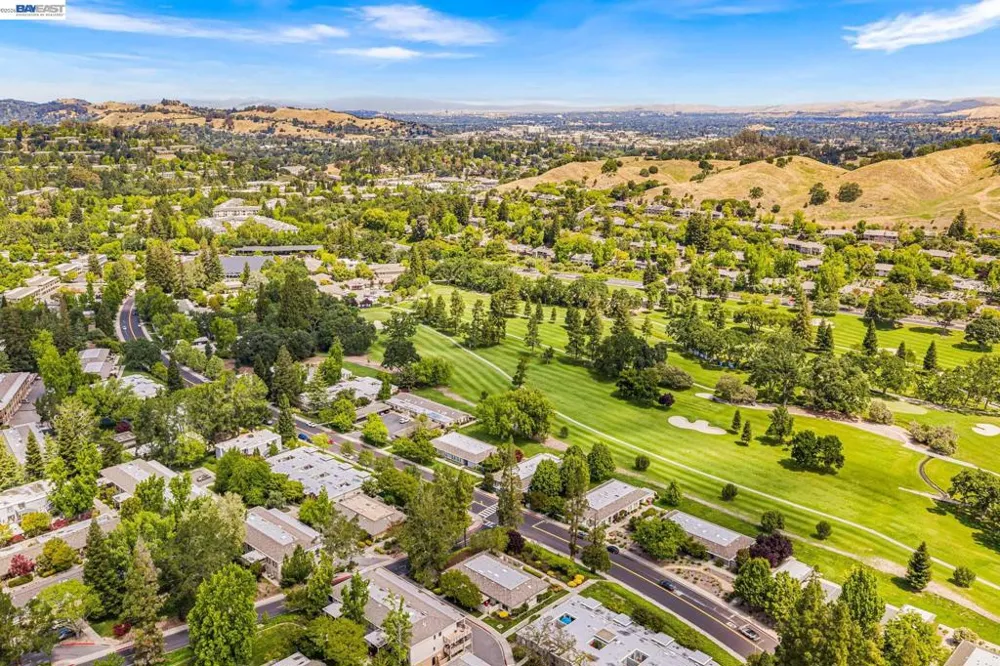 1101 Fairlawn Ct #4 Walnut Creek, CA 94595