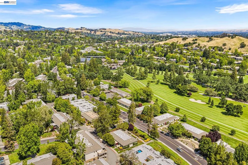 1101 Fairlawn Ct #4 Walnut Creek, CA 94595
