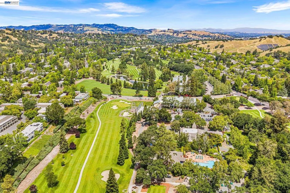 1101 Fairlawn Ct #4 Walnut Creek, CA 94595
