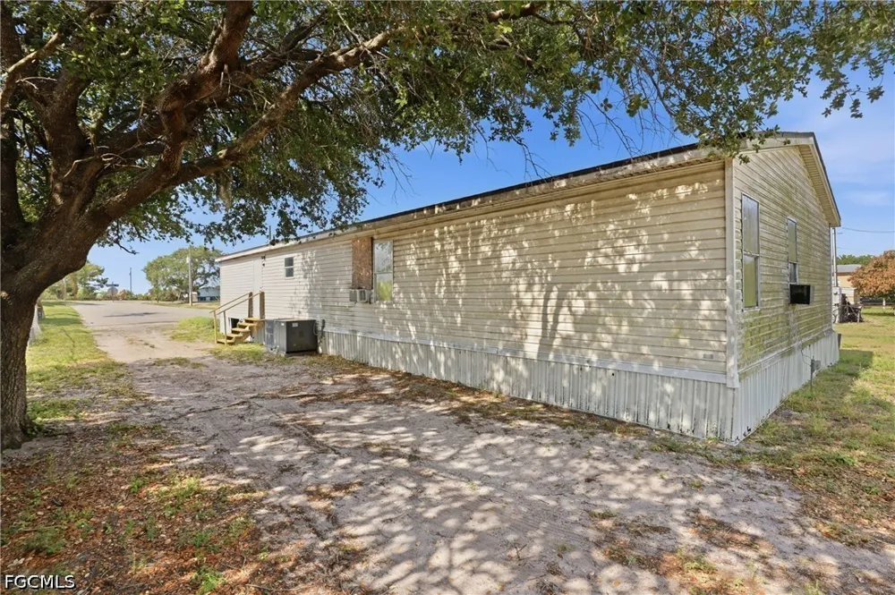 Alabama Avenue Clewiston, FL 33440