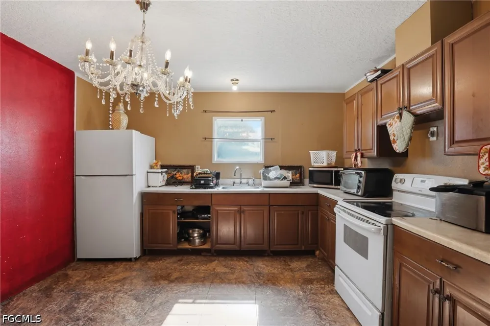 Alabama Avenue Clewiston, FL 33440