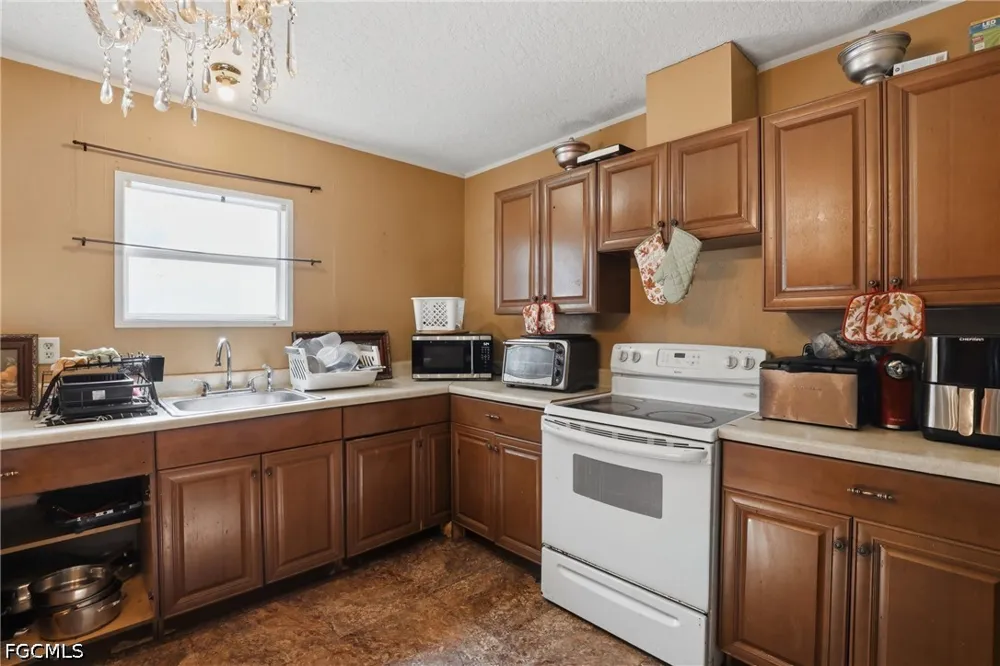 Alabama Avenue Clewiston, FL 33440
