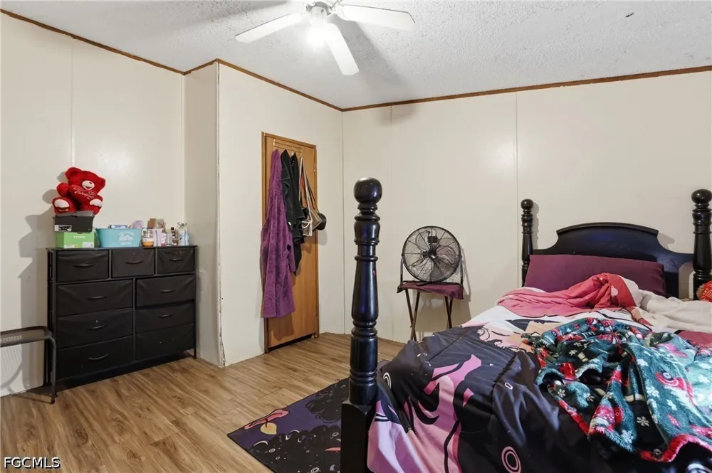 Della Tobias Avenue Clewiston, FL 33440