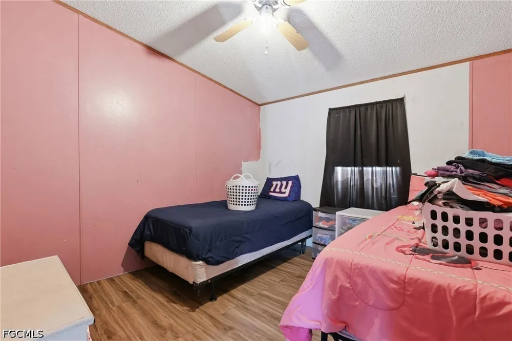 Della Tobias Avenue Clewiston, FL 33440