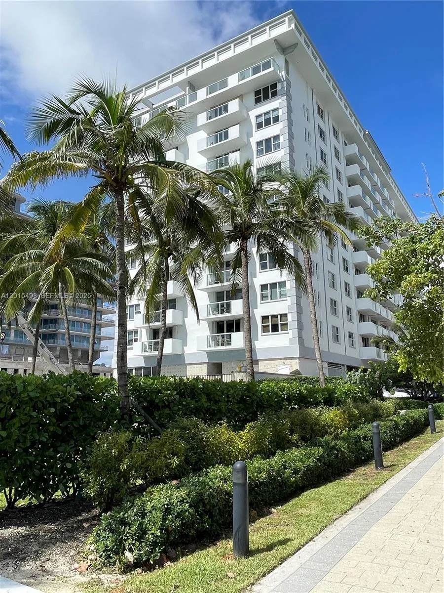 9195 Collins Ave #1012 Surfside, FL 33154