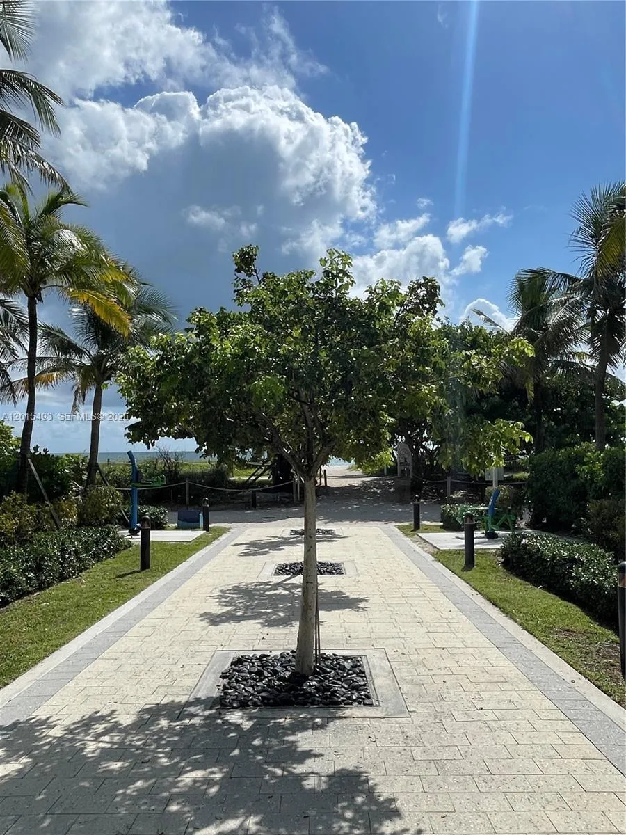 9195 Collins Ave #1012 Surfside, FL 33154