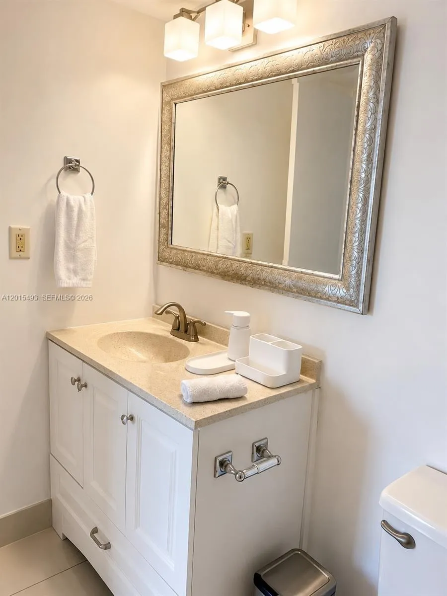 9195 Collins Ave #1012 Surfside, FL 33154