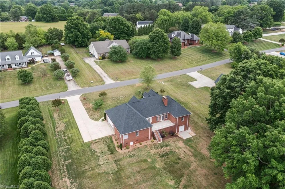 139 Morning Dove Lane Statesville, NC 28625