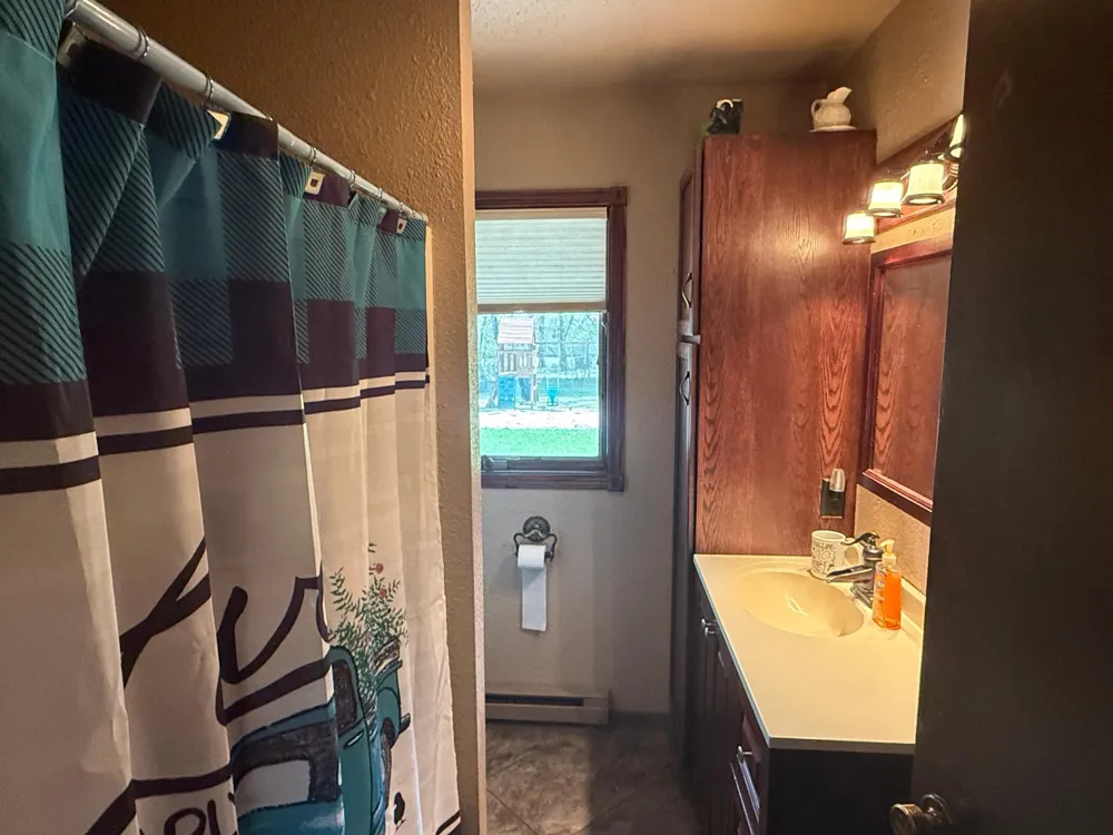 404 Oppegard Avenue NW Twin Valley, MN 56584