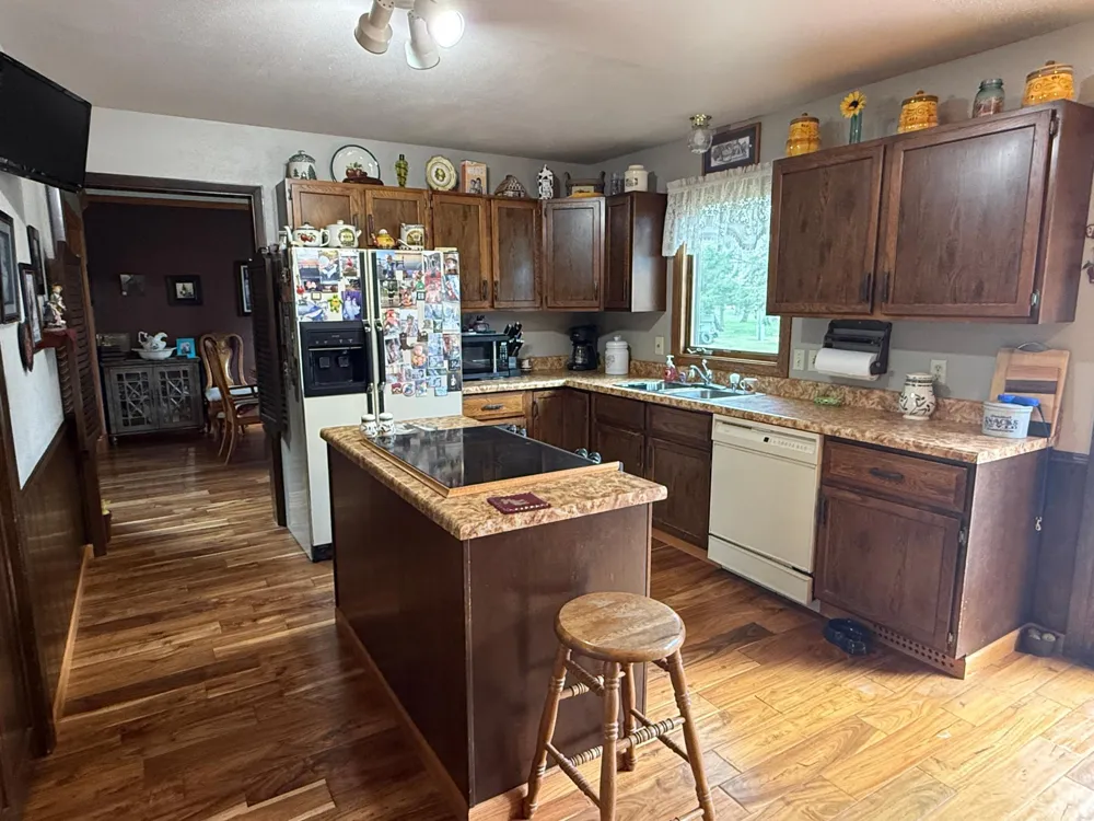 404 Oppegard Avenue NW Twin Valley, MN 56584