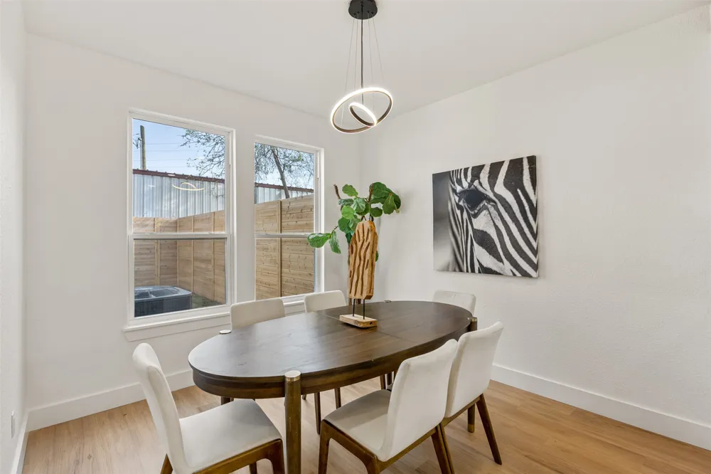 3524 Spring Avenue Dallas, TX 75210