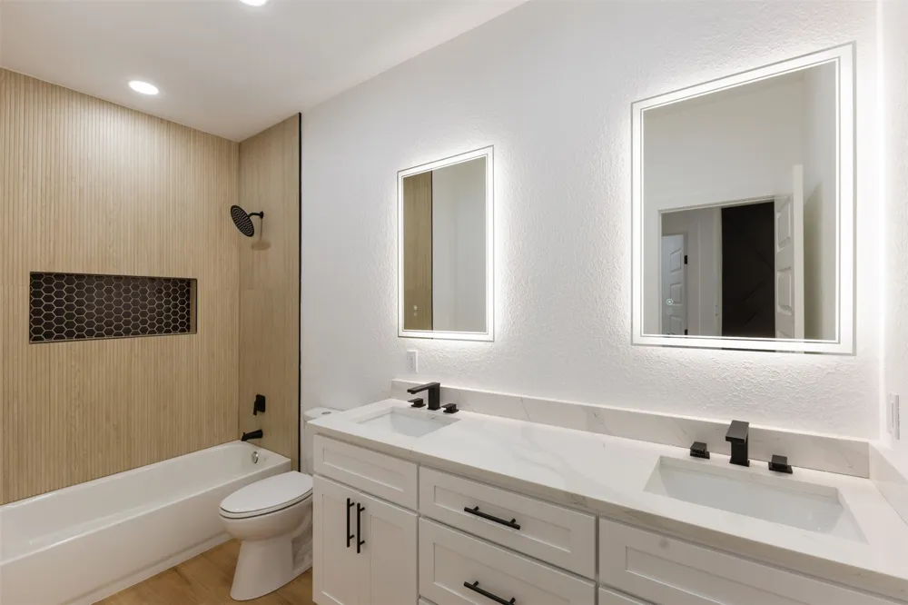 3524 Spring Avenue Dallas, TX 75210